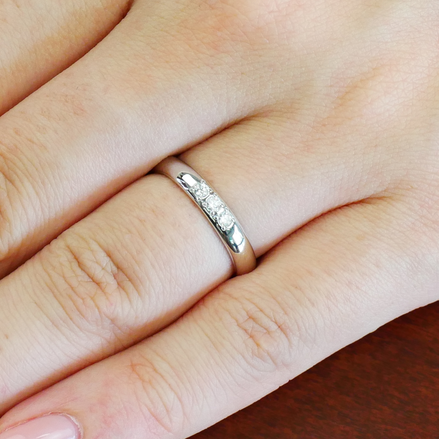 結婚指輪No1（鍛造）3.0 ダイヤモンド 3個 プラチナ(幅3.0mm / Pt950) ラウンドリング・甲丸 | 結婚指輪の通販 | 山梨