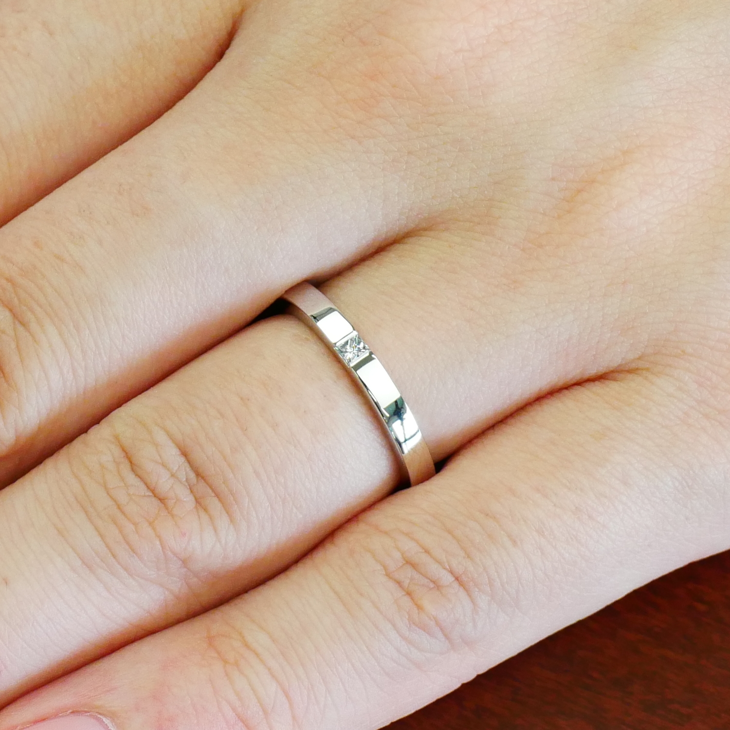 結婚指輪 0.04ctダイヤモンド プラチナ(幅2.3mm / Pt950) プリンセス ...