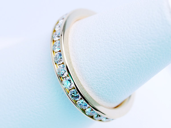 ダイヤモンドを贅沢に28個使用したフルエタニティリング（K18） | オーダーメイド通販 | 山梨・甲府のジュエリーブランドIZURU