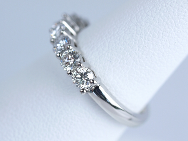 エタニティリング 婚約指輪として製作 ダイヤモンド 合計0.81ct | オーダーメイド通販 | 山梨・甲府のジュエリーブランドIZURU