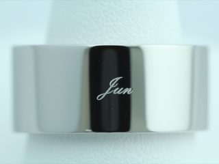 【幅10ミリ】幅の広い男性用の結婚指輪