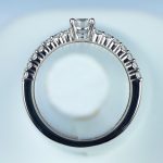 婚約指輪 Venus 0.30ctダイヤモンド プラチナ