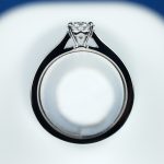婚約指輪 カルティエ