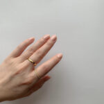 結婚指輪No1 女性用 ゴールド(幅2.5mm / K18)-人差し指 Saint 合計0.18ct ゴールド(幅1.6mm / K18)